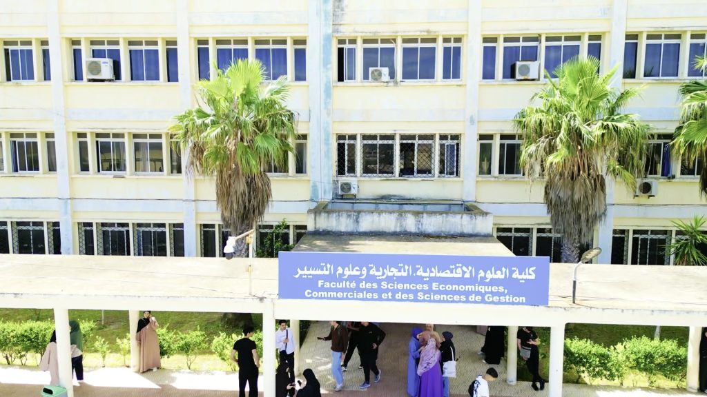 Faculté des Sciences Éco., Commerciales et de Gestion